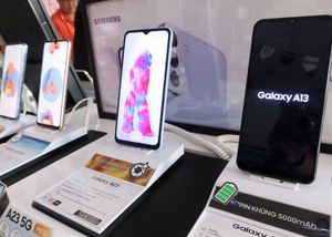 Samsung nâng tầm smartphone giá rẻ