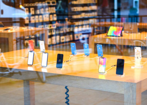 Thị trường smartphone Trung Quốc tiếp tục chịu áp lực