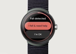 Đồng hồ Pixel Watch có thể phát hiện người đeo té ngã