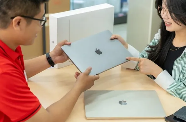 Apple tăng giá hàng loạt sản phẩm tại Việt Nam