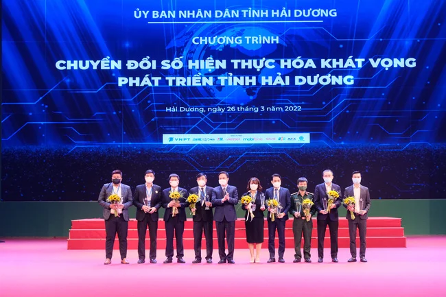 FPT đồng hành với Hải Dương chuyển đổi chính quyền số, kinh tế số, xã hội số