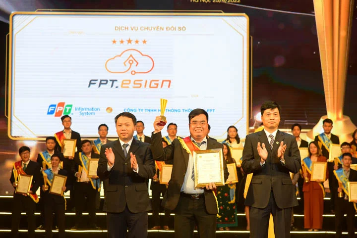 FPT IS ghi dấu ấn 5* tại Sao Khuê 2022
