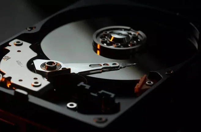 Thị trường ổ cứng HDD sụt giảm mạnh, cho thấy xu hướng dịch chuyển sang SSD
