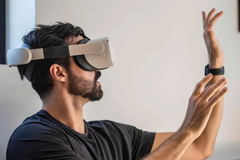 Google thử nghiệm nguyên mẫu kính AR