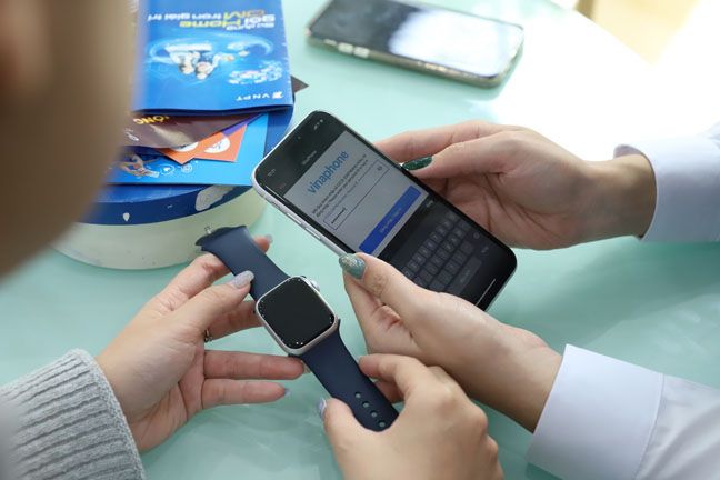 VinaPhone cung cấp dịch vụ eSIM trên Apple Watch